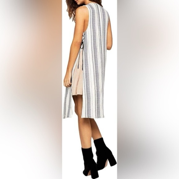 FINAL PRICE DROP BCBGeneration Women’s Lace-Up Long Striped Boho Cardigan Vest - Picture 9 of 9